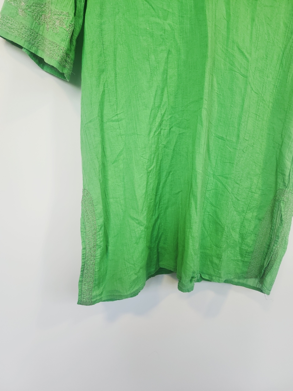 Old Navy Lime Green Embroidered V-Neck Tunic - Picture 5 of 7